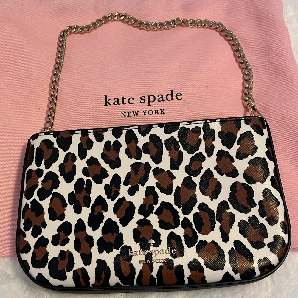 🤎 NWOT Kate Spade Leopard Print Clutch with Gold Chain